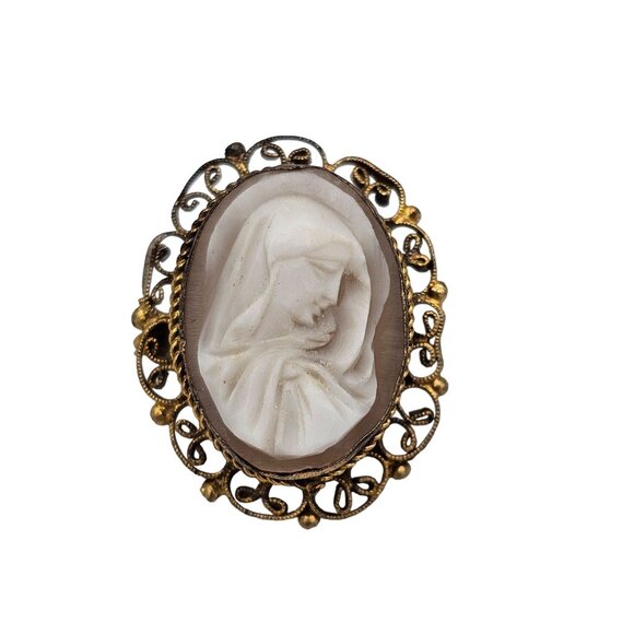 Shell Cameo Brooch Intricate Gold-tone Filigree Frame Antique Victorian Jewelry